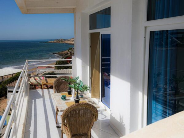 Locals Taghazout Surfcamp